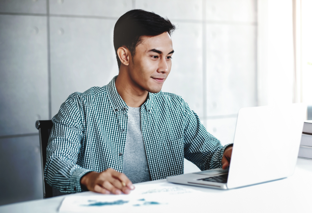 Is Taking a Loan From a Licensed Money Lender Singapore Safe?